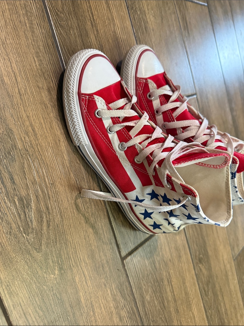 Converse Youth Kid's Unisex
American Flag High Top Sneakers - Size 5
